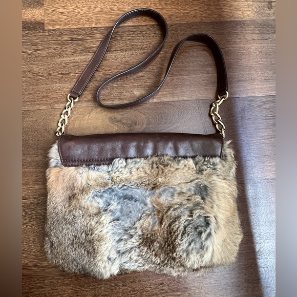 Michael Kors - Rabbit Fur Vintage Crossbody Bag - Picture 9 of 9